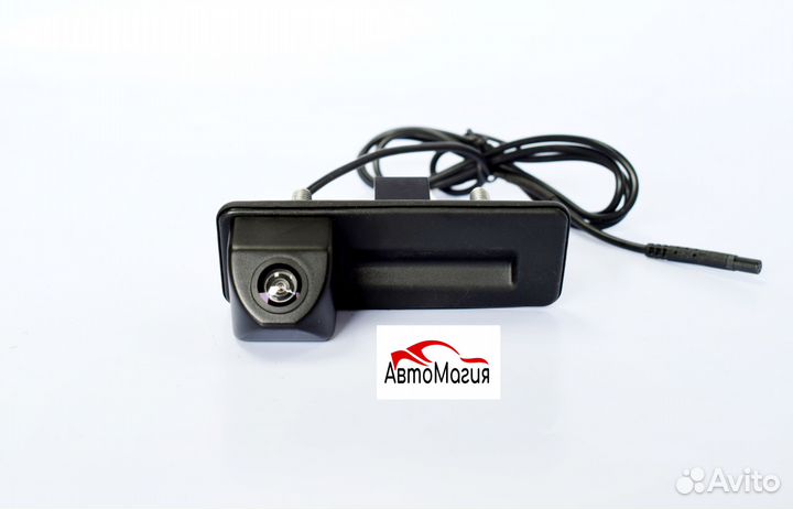 Камера заднего вида в ручку для Skoda VW