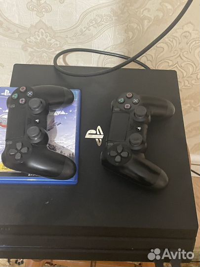 Sony PS4 pro 1tb