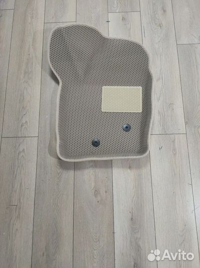 Автоковрики EVA с бортами в Хëндай Санта Фэ-4 эва