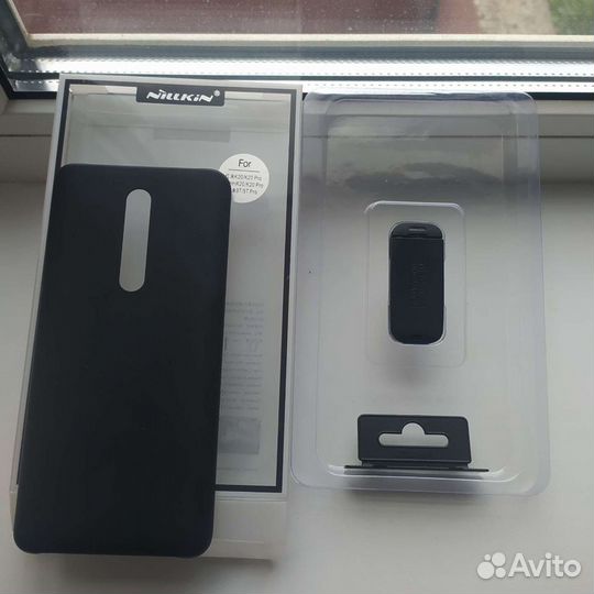 Чехол и штатив для телефона