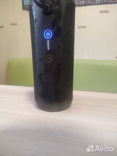 Колонка jbl flip 4