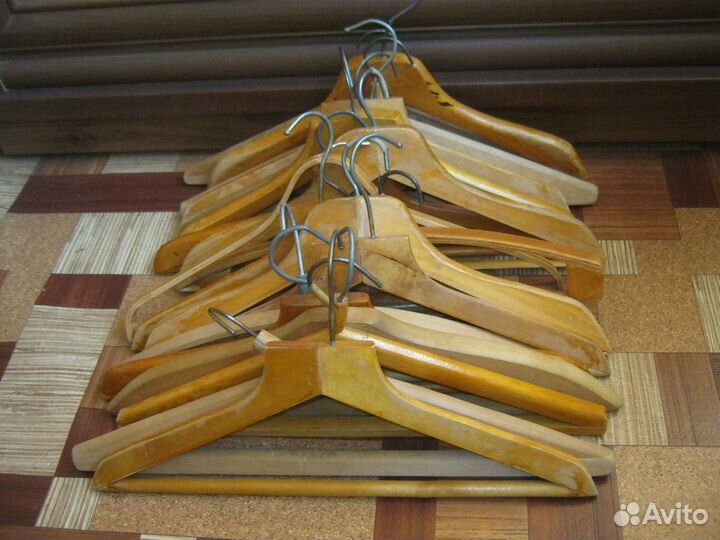 Вешалки-плечики деревянные СССР, комплект 20 шт