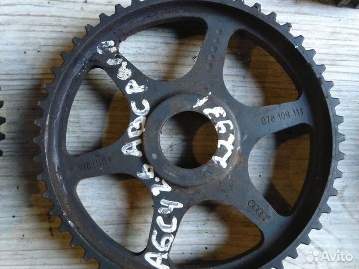 Шестерня коленвала, шестерня распредвала