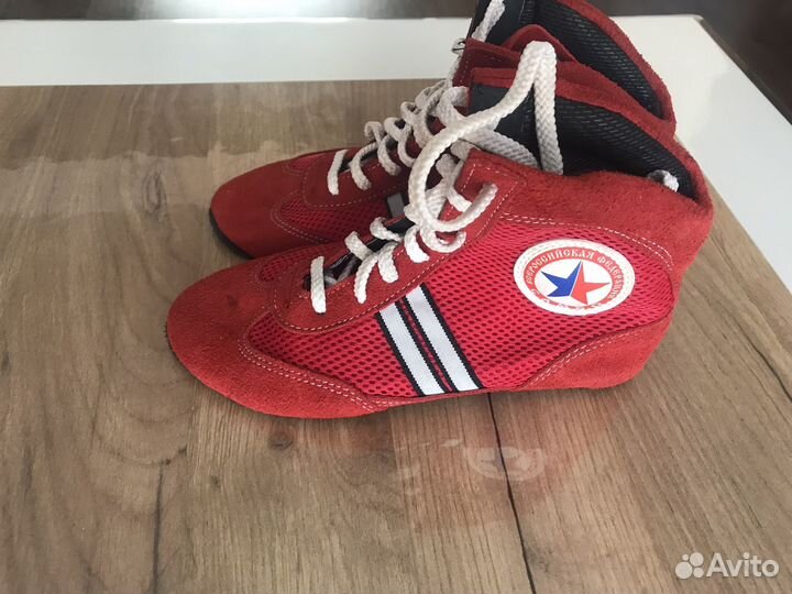 Борцовки новые, размер 37