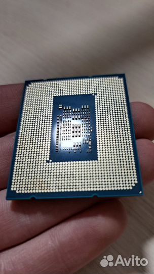 Intel core i3 12100f