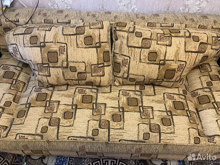 Продам диван