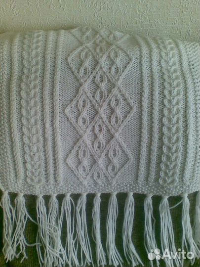 Палантин(шарф, шаль) ручной работы, аранские узоры