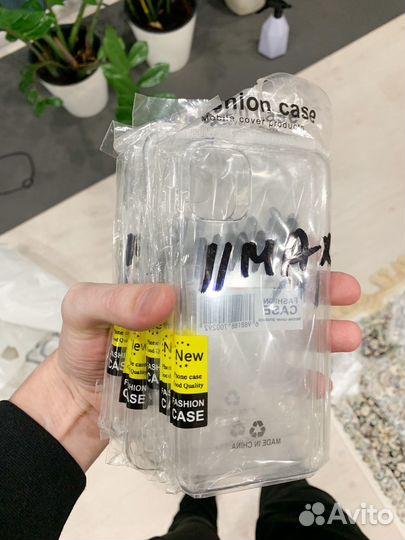 Чехлы на iPhone