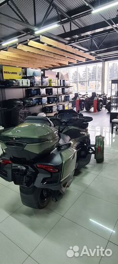 Spyder RT SEA-TO-SKY новый дилерский суперский