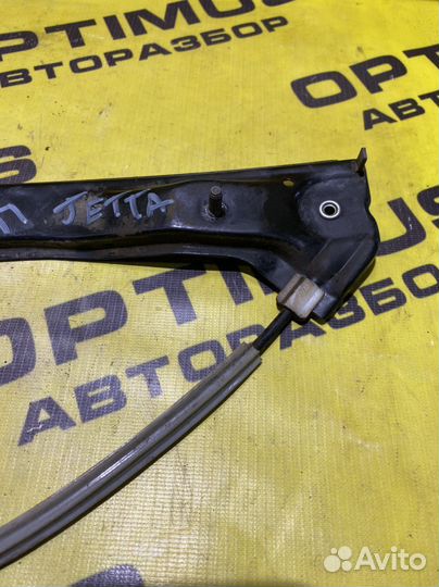 Задний правый стеклоподъемник Volkswagen Jetta 6