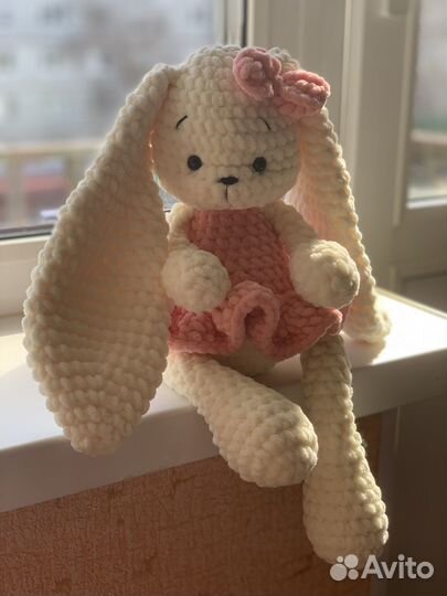 Вязаные игрушки Зайчик, Котик