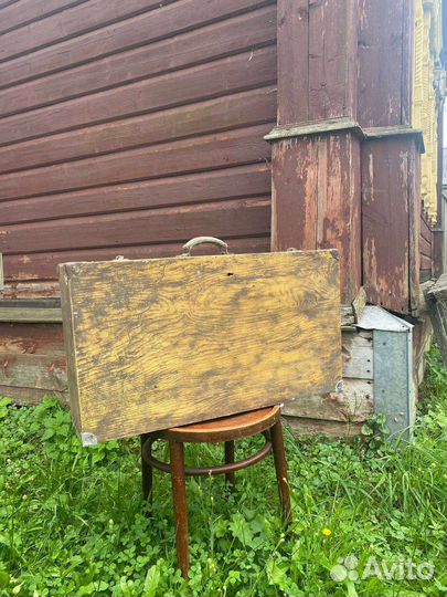 Деревянный чемодан