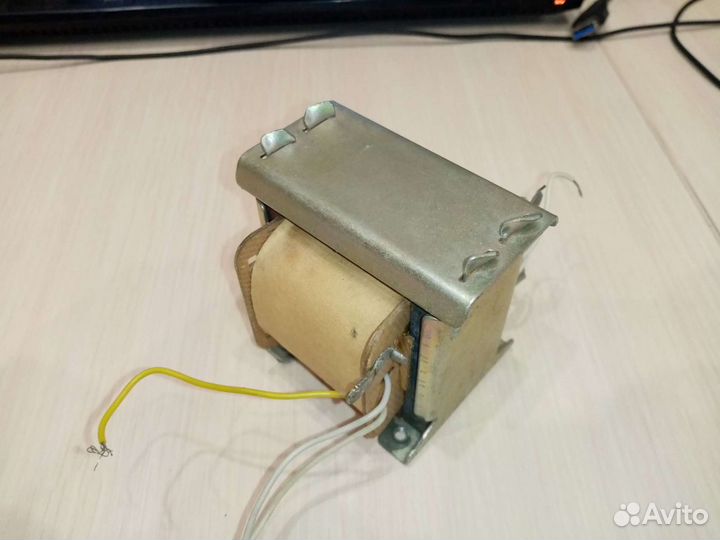 Трансформатор