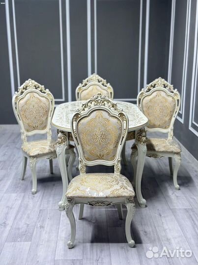 Стол со стульями в наличии\оплата при получении