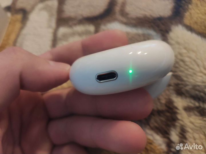 Bluetooth наушники Huawei freebuds 3 + чехол
