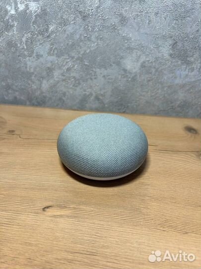 Колонка Google Home mini