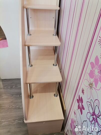 Двухъярусная кровать бу