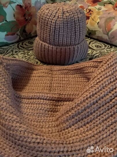 Комплект шапка и снуд