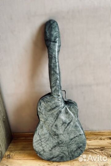 Акустическая гитара 6 струн