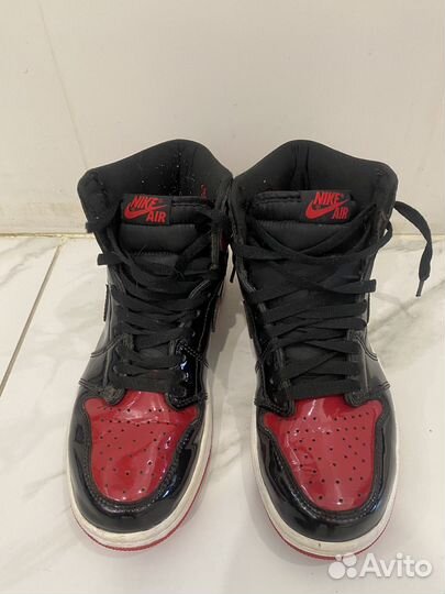 Кроссы Jordan 1 Retro High OG Patent Bred US 6,5