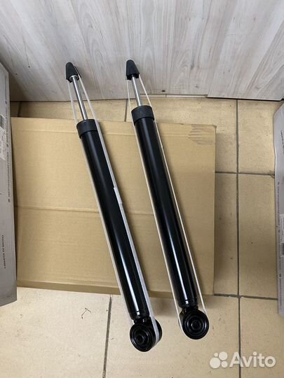 Амортизатор передний + задний vw polo sedan