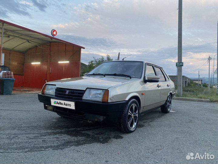 ВАЗ 21099 1.5 МТ, 2000, 280 000 км