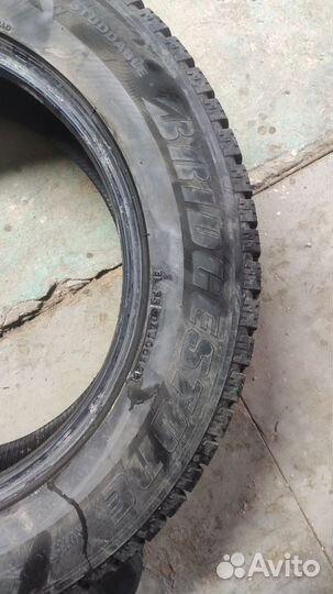 Bridgestone Ice Cruiser 7000 225/65 R17 106T