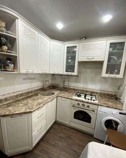 3-к. квартира, 55 м², 4/4 эт.