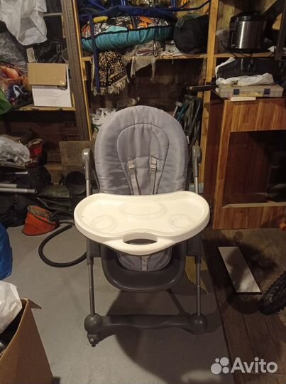 Детский стол и стул для кормления
