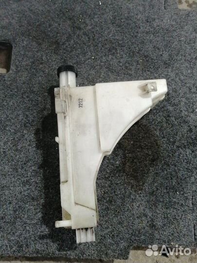 Бачок расширительный Nissan Tiida C11