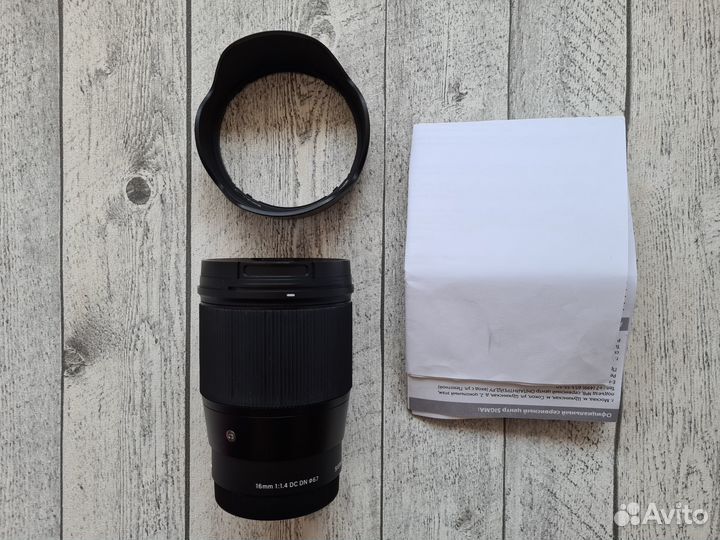 Объектив Sigma AF 16mm f/1.4 DC DN Sony E