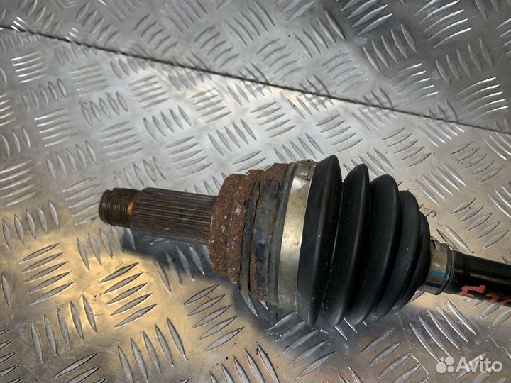 Передний левый привод BMW X5 E70 X6 E71