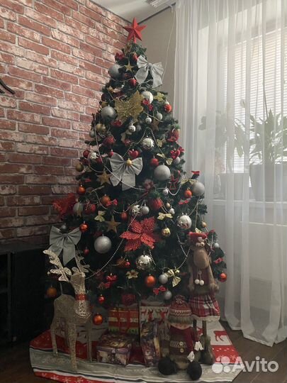 Елка искусственная