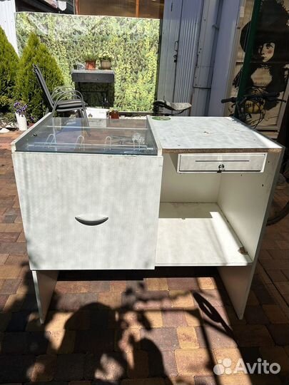 Стол для торговли