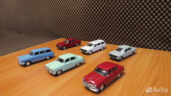 Автолегенды СССР и Соцстран Газ, УАЗ