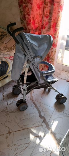 Прогулочная коляска