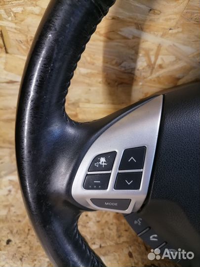 Руль с подушкой Mitsubishi Outlander XL 3.0