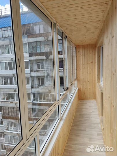 Остекление балкона, лоджии