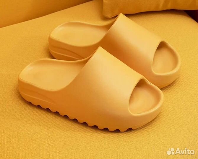 Adidas Yeezy slide новые