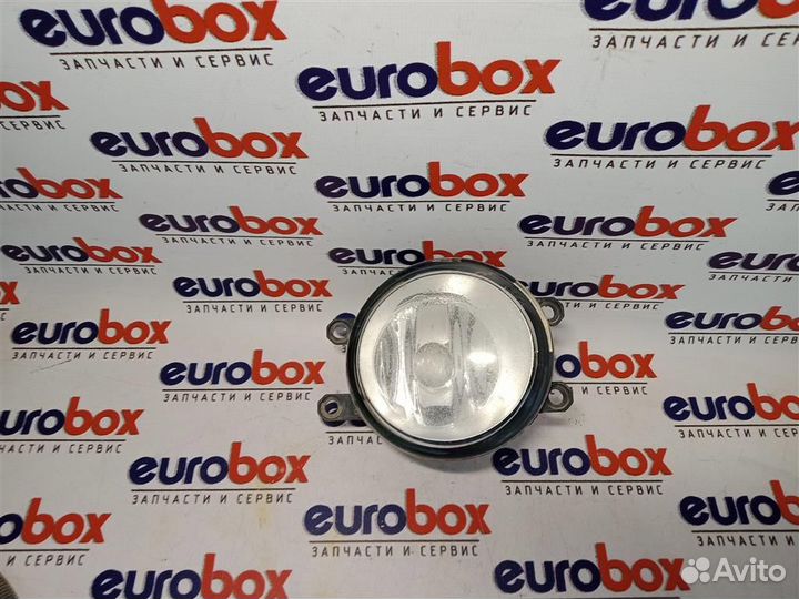 Фара противотуманная правая Toyota Avensis III 20