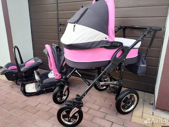 Коляска 3 в 1, в хорошем состоянии