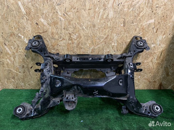 Вольво XC90 Подрамник задний 2015- 32221609