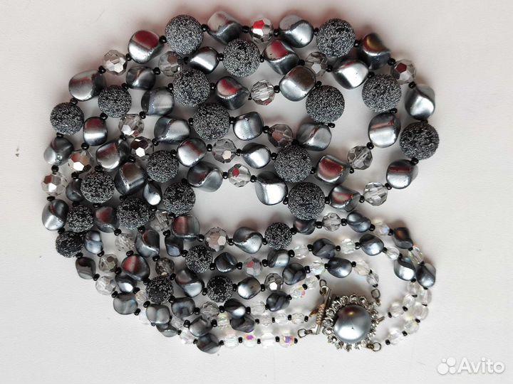 Броши, бусы СССР