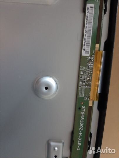 ST6451D02-H-XLR-1 + ST6451D02-H-XRR-1