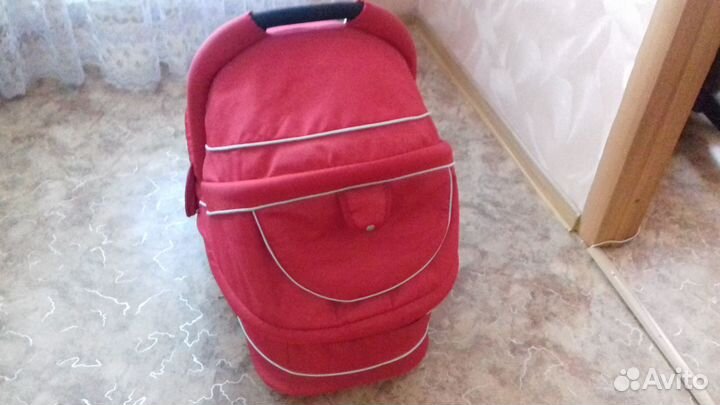 Детская коляска