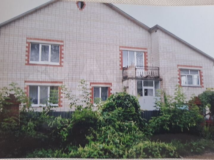 Дом 176,2 м² на участке 17,4 сот.