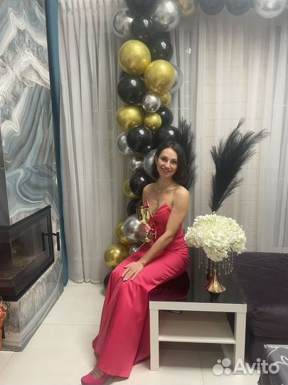 Вечернее платье в пол 42