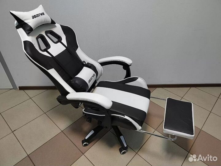 Компьютерное кресло руководителя