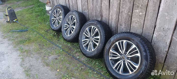 Зимние колеса 225/65/R17