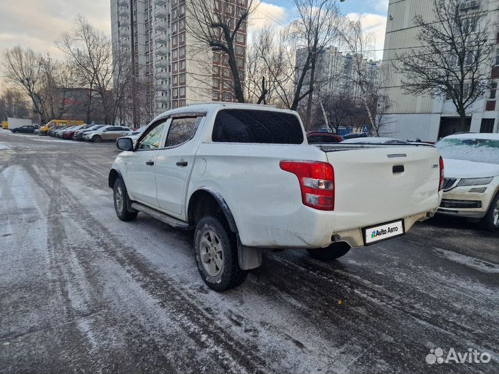 Mitsubishi L200 2.4 МТ, 2016, 216 000 км
